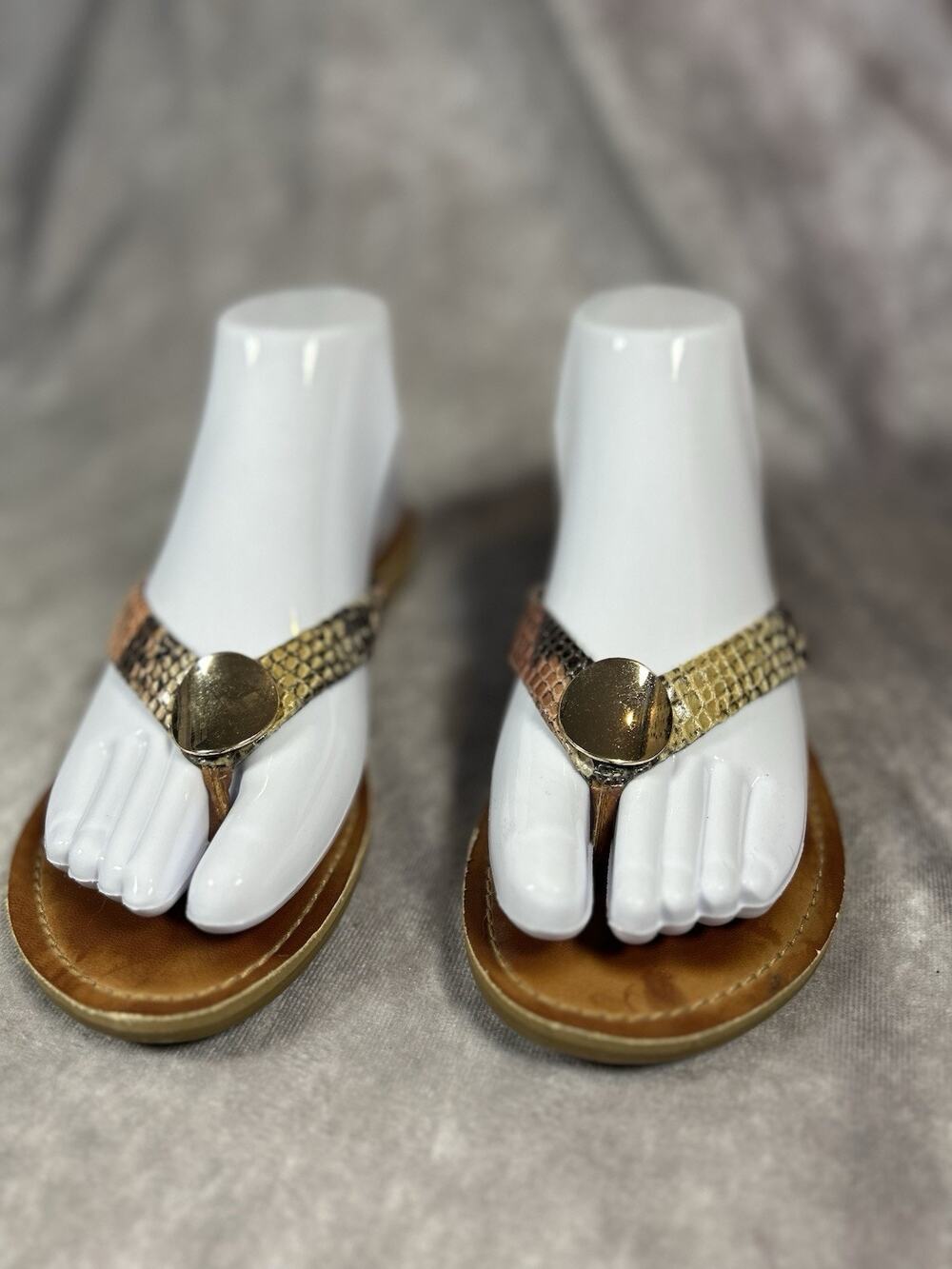 Aldo Womens Size 37 Snake Print Thong Sandals Gold US 6.5/7 Flat Flip Flops